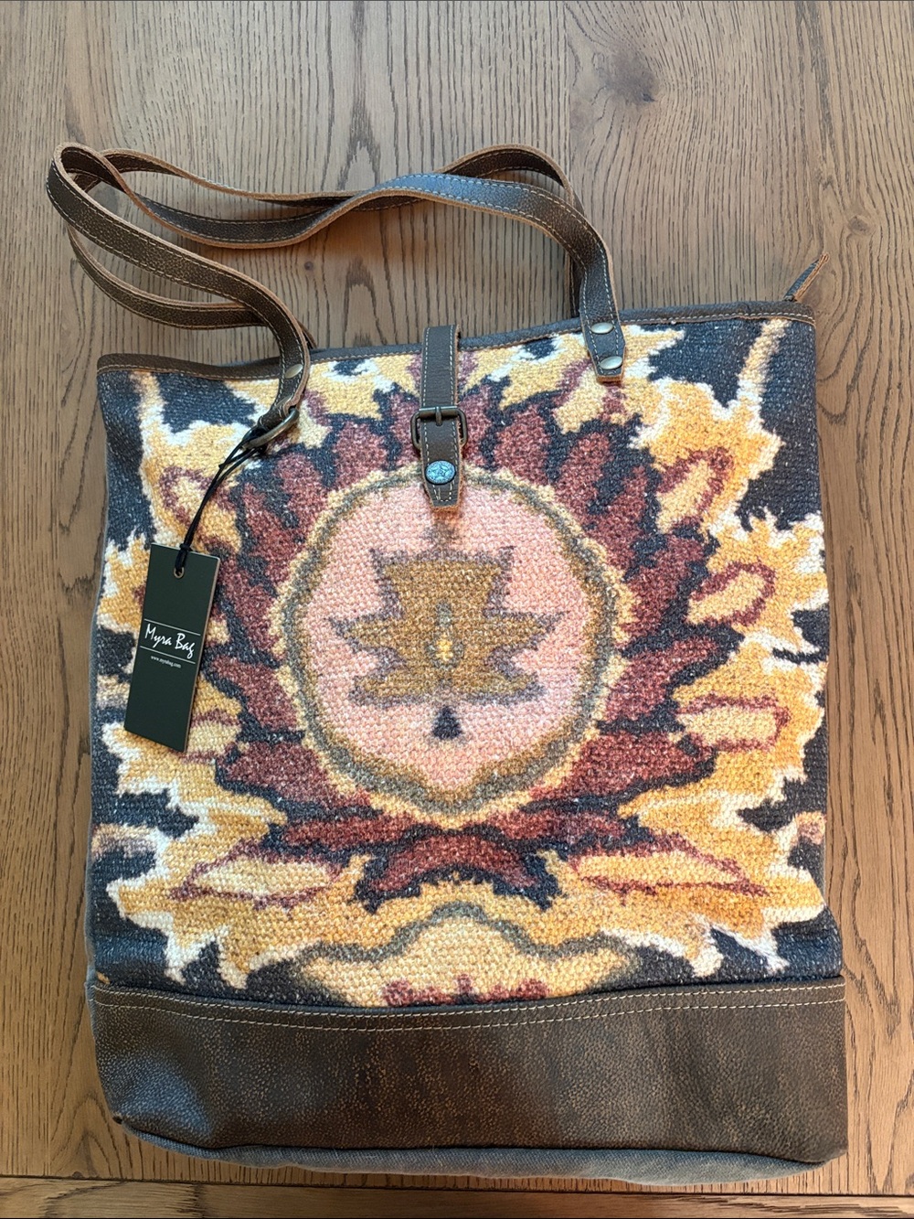 NWT Myra Canvas & Leather Tote Bag  w/Leaf & Sunburst Design - Beautiful Colors!